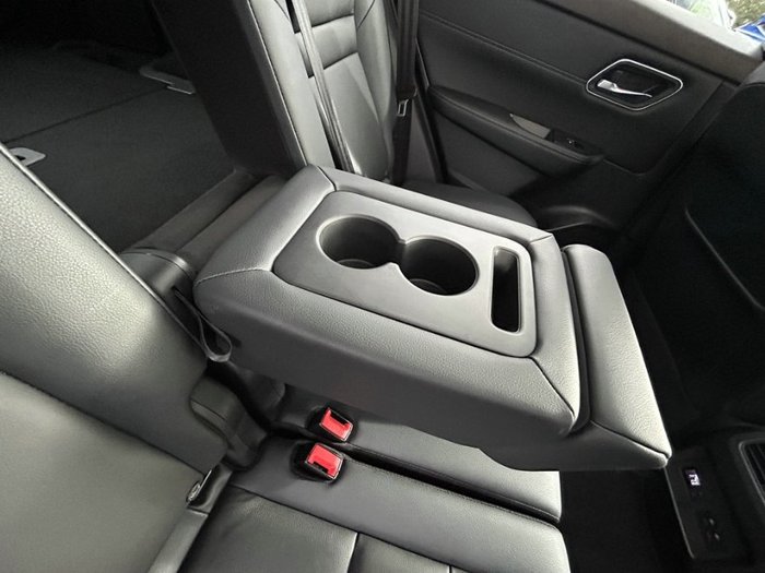 2025 Nissan X-TRAIL TI