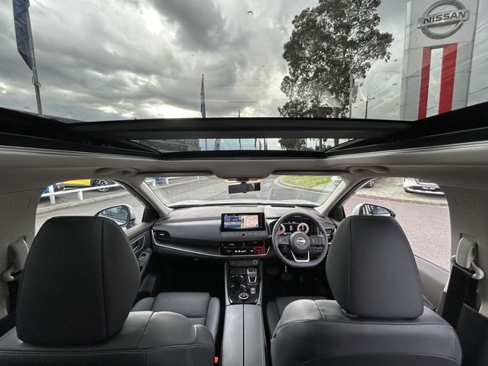 2025 Nissan X-TRAIL TI