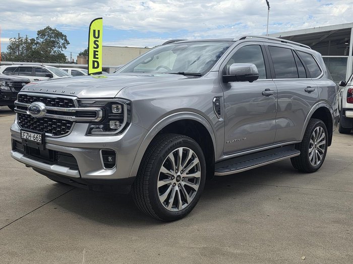 2025 Ford Everest Platinum