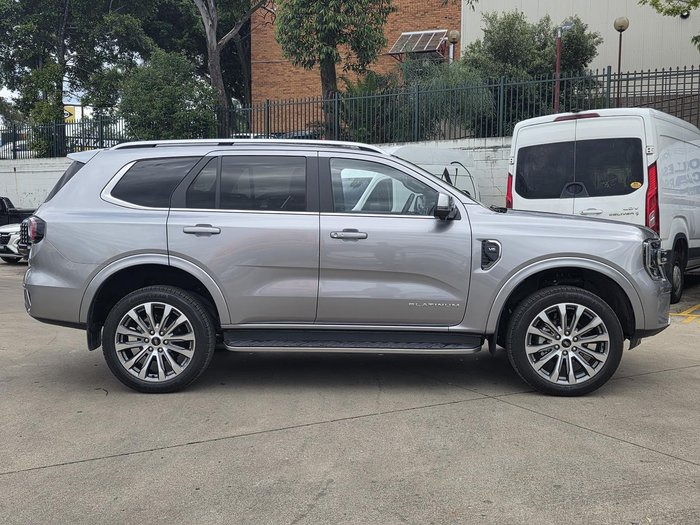 2025 Ford Everest Platinum
