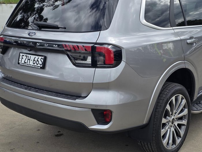 2025 Ford Everest Platinum