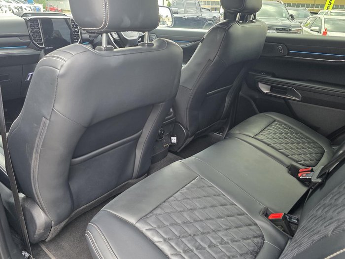 2025 Ford Everest Platinum