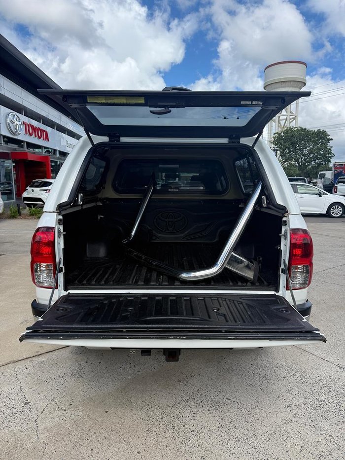 2016 Toyota Hilux SR5 GUN126R 4X4 Dual Range Crystal Pearl