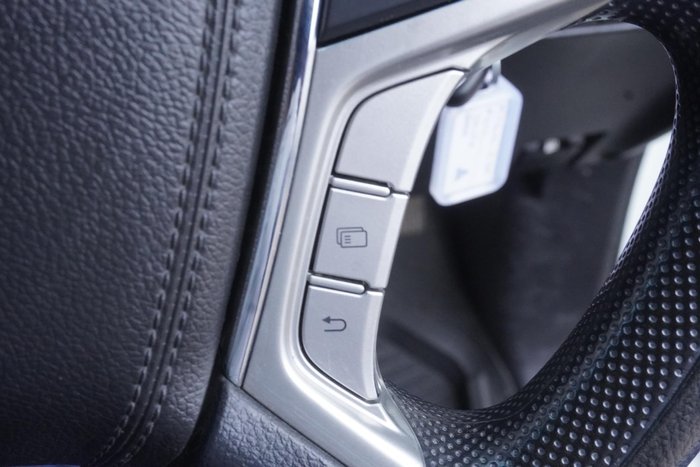 2021 Mitsubishi Triton GLX