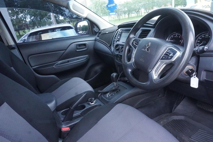 2021 Mitsubishi Triton GLX