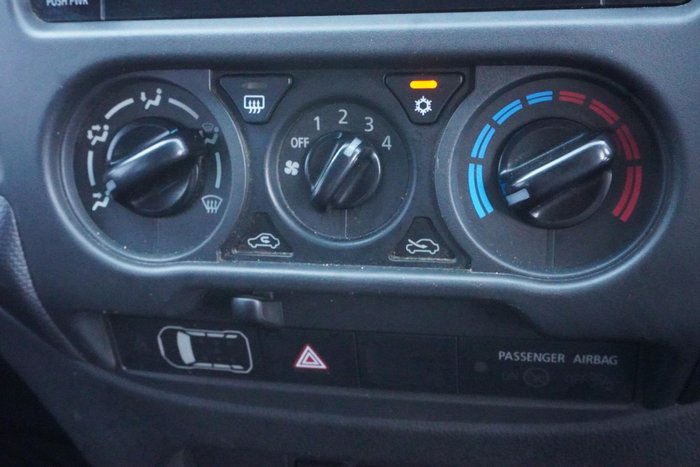 2021 Mitsubishi Triton GLX