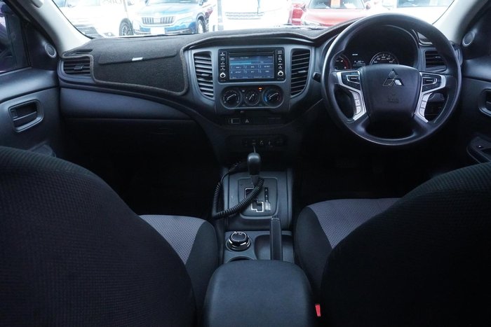 2021 Mitsubishi Triton GLX