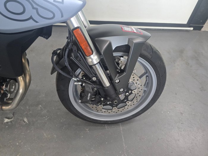 2024 Suzuki GSX-8S GREY