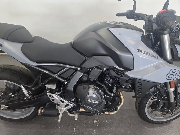 2024 Suzuki GSX-8S GREY