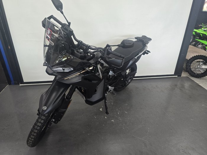 2025 CFMOTO 2025 Cf Moto 800CC 800MT X Black