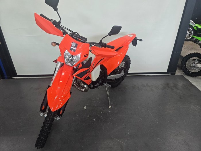 2025 Ktm 150 EXC Orange