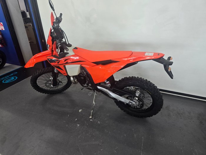 2025 Ktm 150 EXC Orange