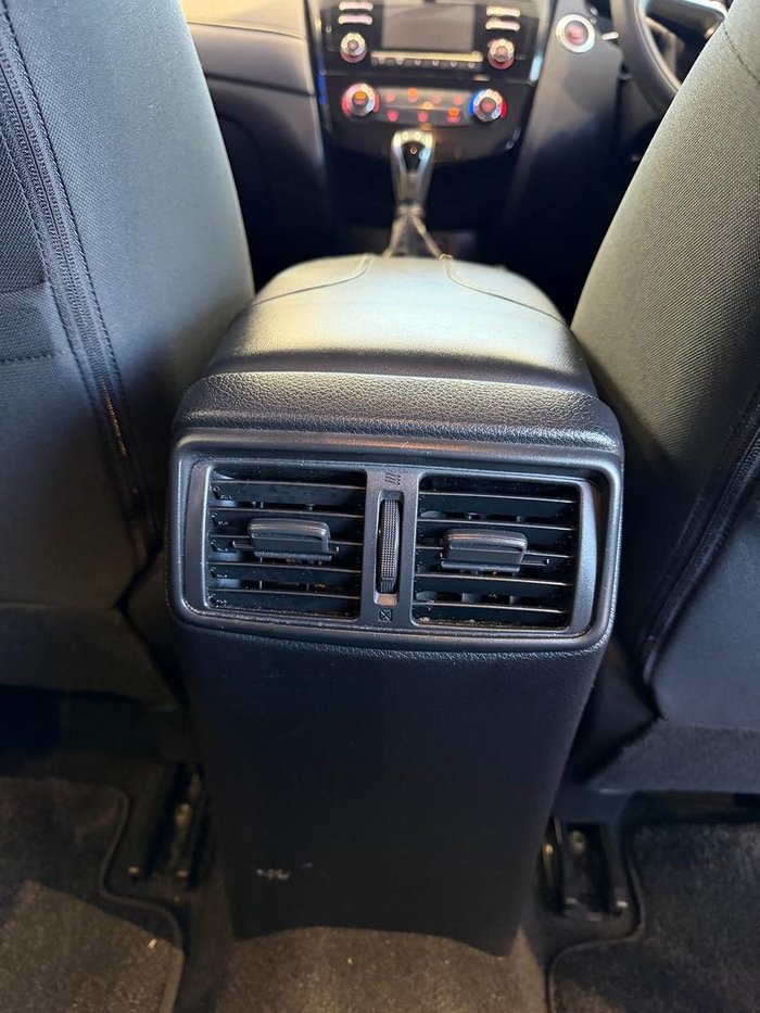 2020 Nissan X-TRAIL ST