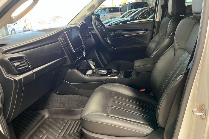 2024 Isuzu MU-X LS-T