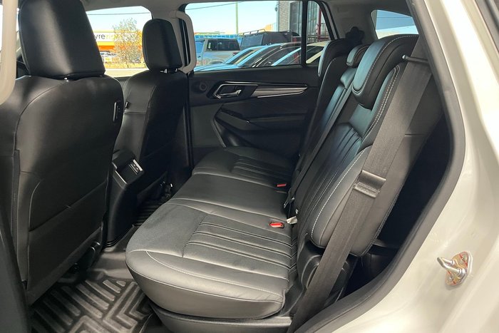 2024 Isuzu MU-X LS-T