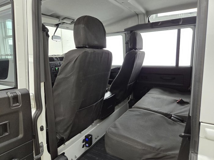 2014 Land Rover Defender