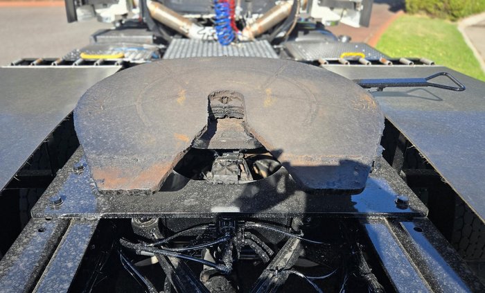 2021 Freightliner Cascadia WHITE