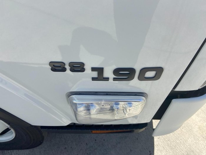 2025 Isuzu N Series NQR 88/80-190 AM D42