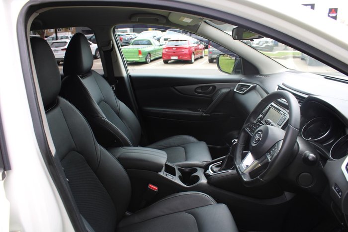 2018 Nissan QASHQAI ST-L