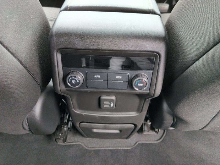 2019 Holden Acadia LT