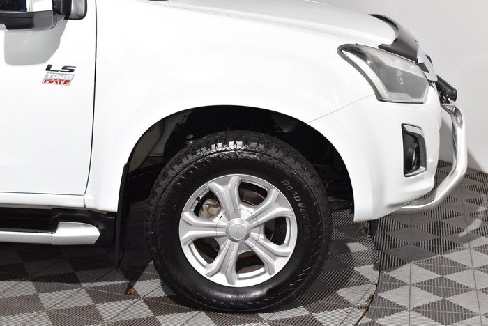 2017 Isuzu D-MAX LS-U