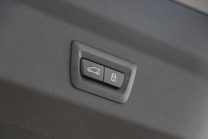 2024 BMW iX2 eDrive20 M Sport