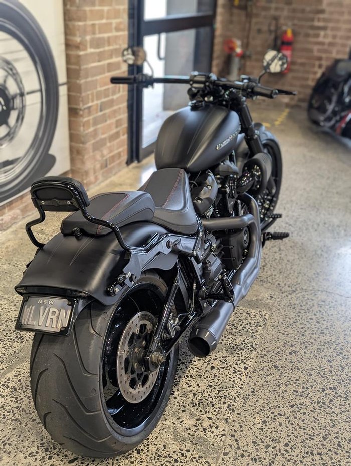 2018 Harley-Davidson Breakout 114 (FXBRS) Softail Black