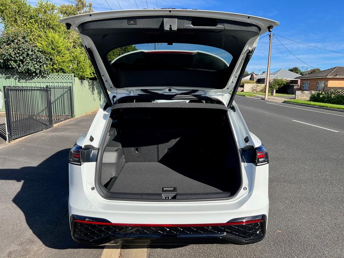 2025 Volkswagen Tiguan 195TSI R-Line