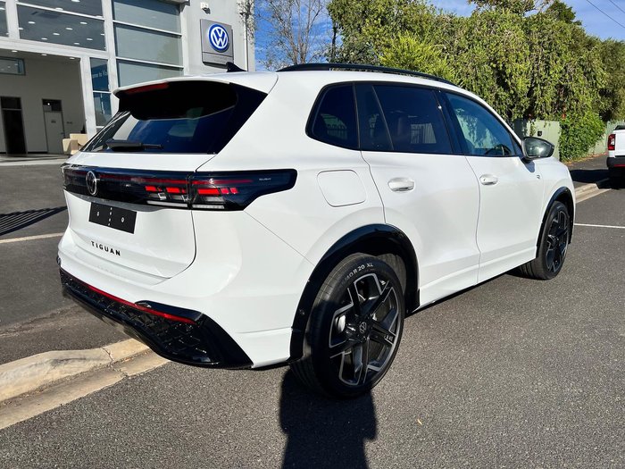 2025 Volkswagen Tiguan 195TSI R-Line