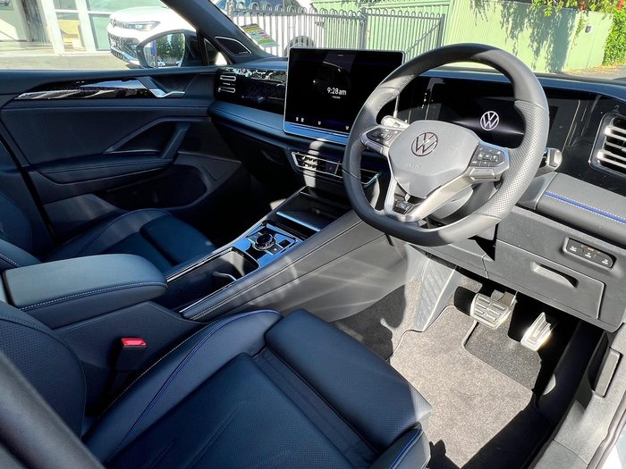 2025 Volkswagen Tiguan 195TSI R-Line