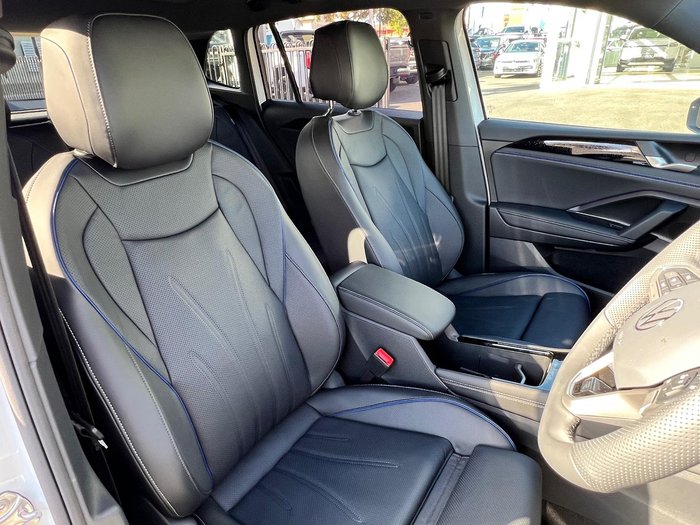 2025 Volkswagen Tiguan 195TSI R-Line