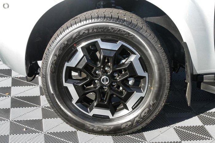 2025 Nissan Navara ST-X