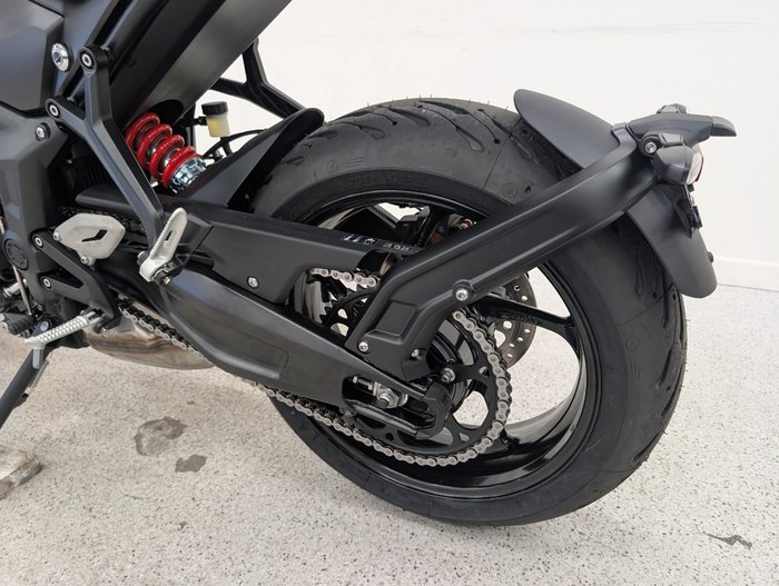 2026 Triumph 2026 Triumph 660CC Trident LAMS Yellow