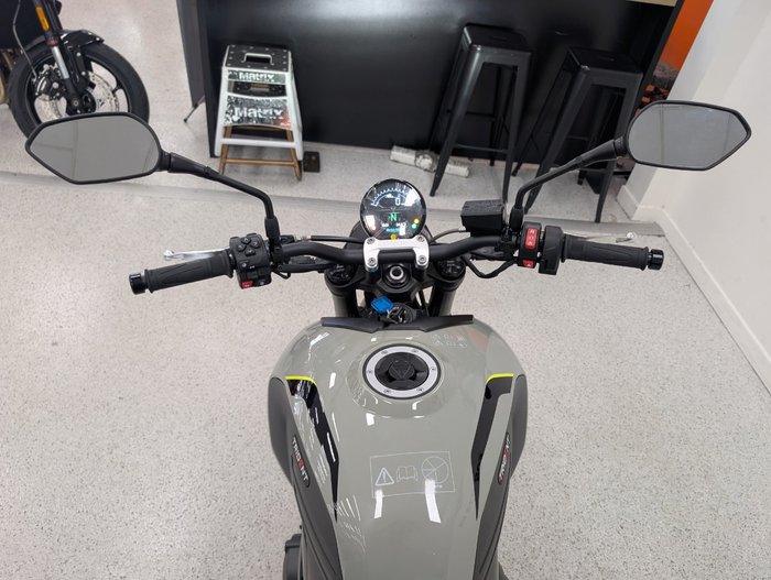 2026 Triumph 2026 Triumph 660CC Trident LAMS Black