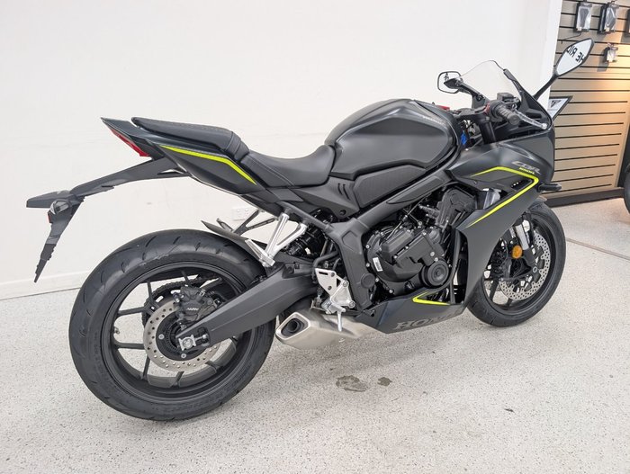 2025 Honda CBR650RAC Black