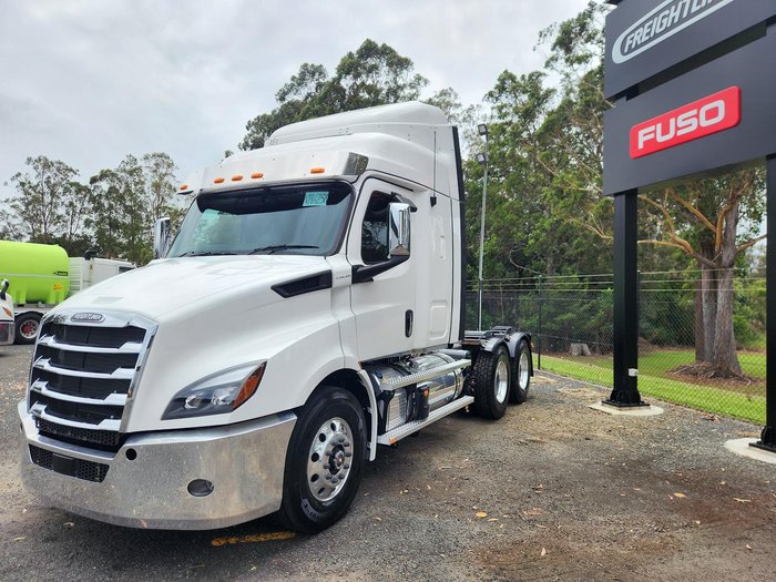 2024 Freightliner Cascadia 116