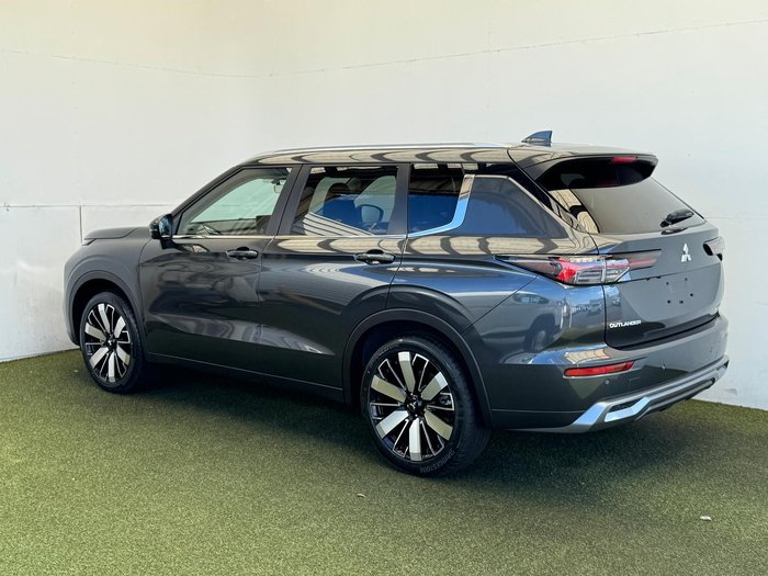 2025 Mitsubishi Outlander Aspire