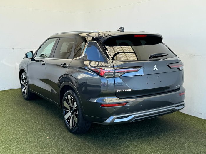 2025 Mitsubishi Outlander Aspire
