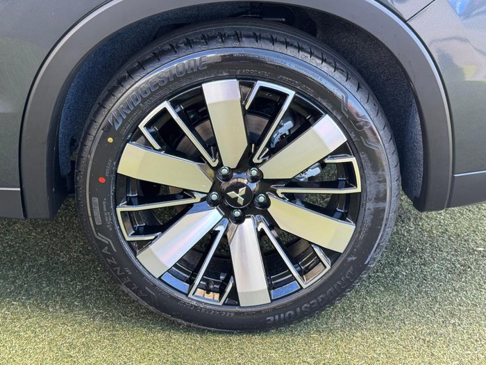 2025 Mitsubishi Outlander Aspire