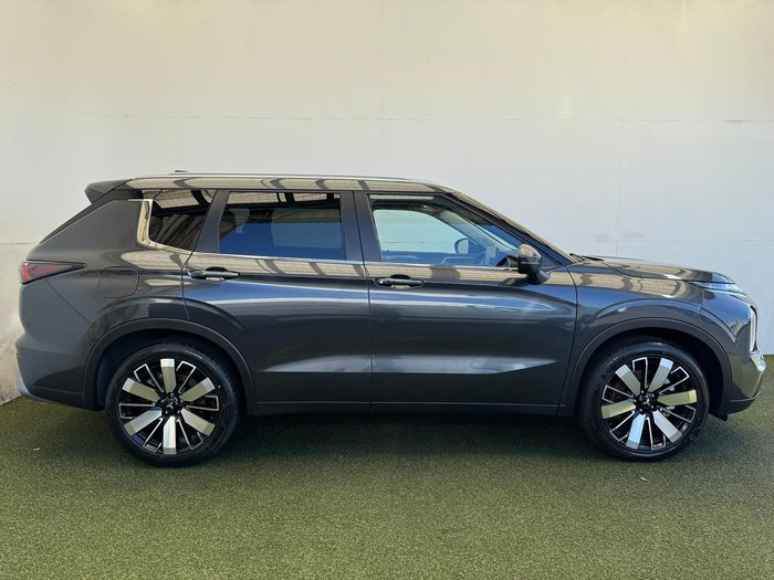 2025 Mitsubishi Outlander Aspire