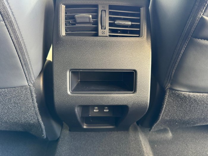 2025 Mitsubishi Outlander Aspire