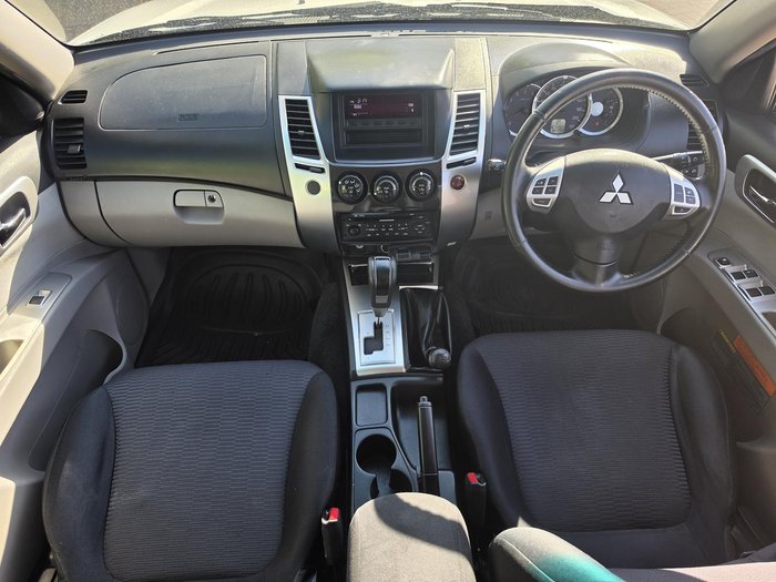 2010 Mitsubishi Challenger LS PB MY10 4X4 Dual Range White