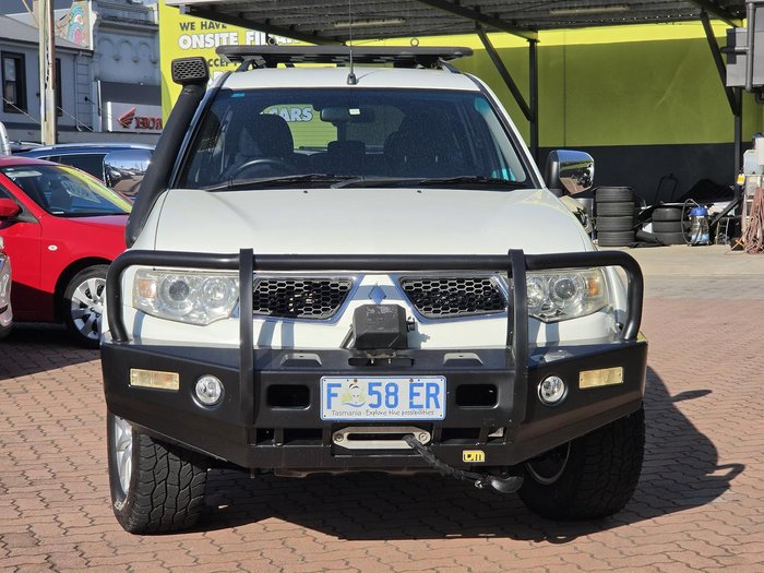 2010 Mitsubishi Challenger LS PB MY10 4X4 Dual Range White