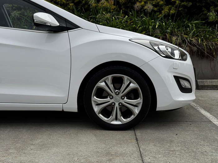 2013 Hyundai i30 Premium GD Creamy White