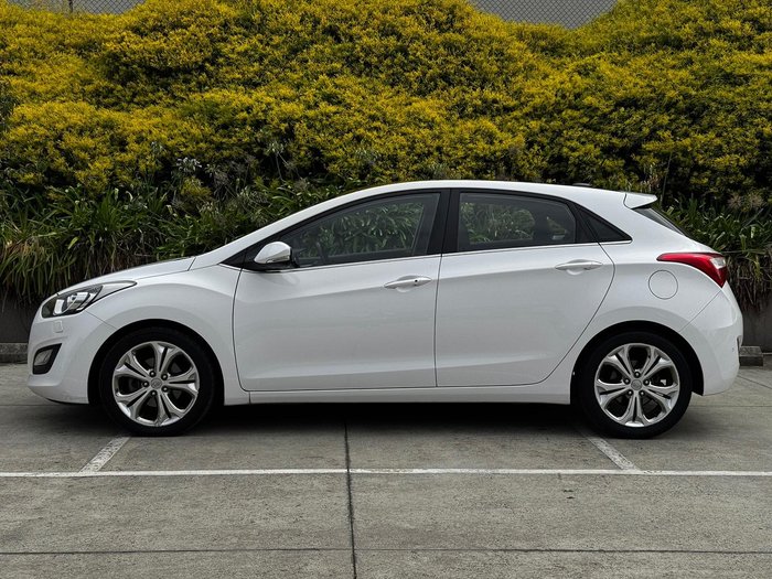 2013 Hyundai i30 Premium GD Creamy White