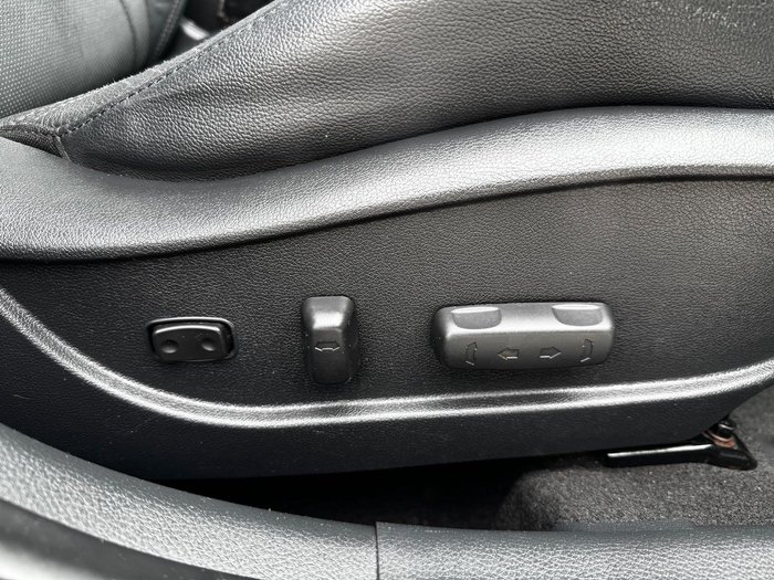 2013 Hyundai i30 Premium GD Creamy White