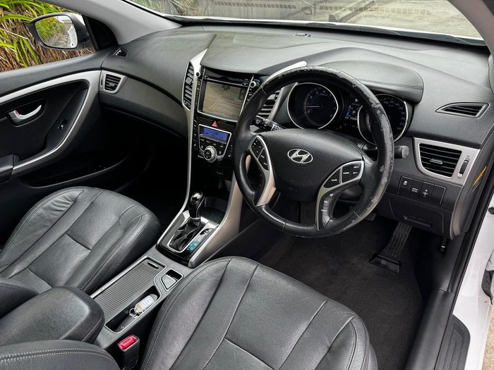 2013 Hyundai i30 Premium GD Creamy White