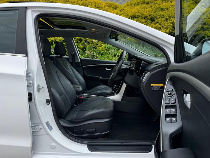 2013 Hyundai i30 Premium GD Creamy White