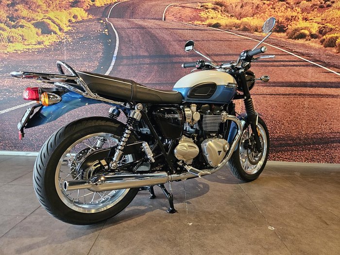 2023 Triumph Bonneville T120 Bonneville White