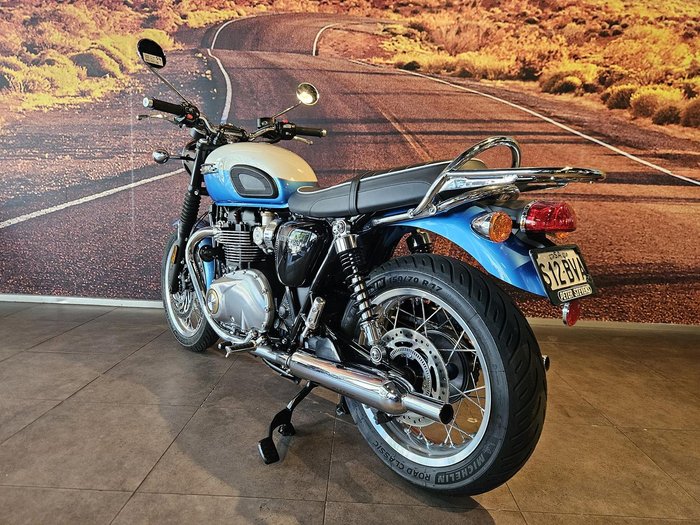 2023 Triumph Bonneville T120 Bonneville White